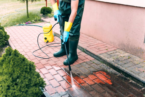 Best Garage Pressure Washing  in Brewer, ME