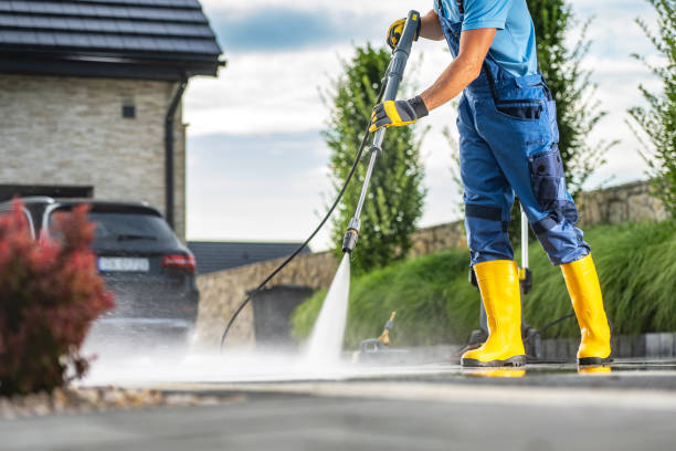 Why Choose Our Certified Pressure Washing Experts for Your Project Needs in Brewer, ME?